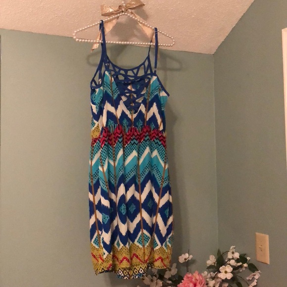 Aztec Pattern Dress - Picture 2 of 4